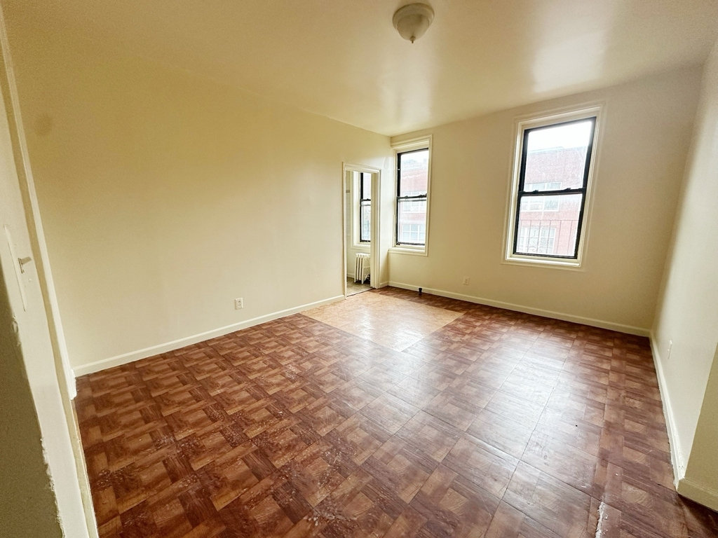 Woodside Avenue and 61st Street - Photo 1