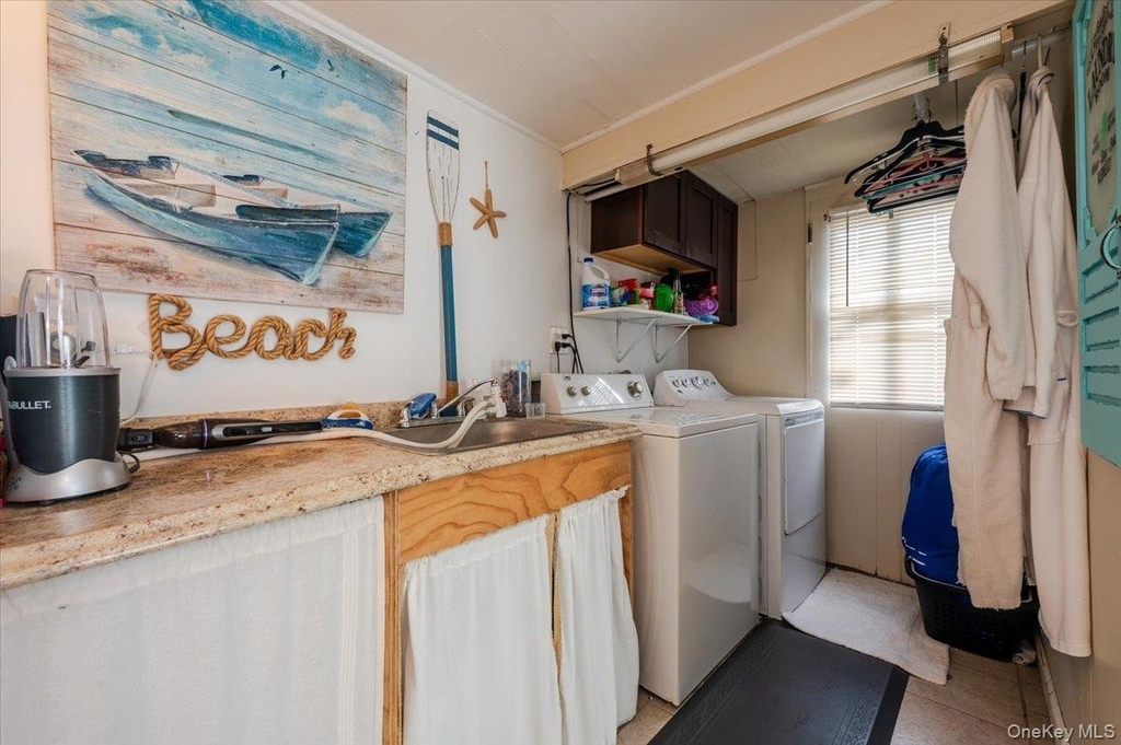 1 Bellmore Avenue - Photo 15