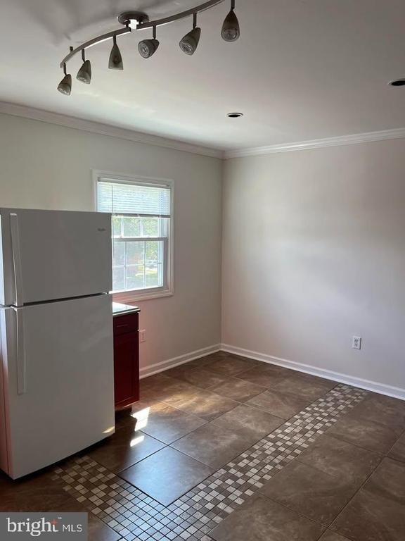 14363 Berkshire Drive - Photo 3