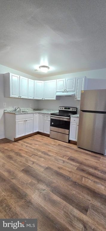 4641 6th Street Se - Photo 1