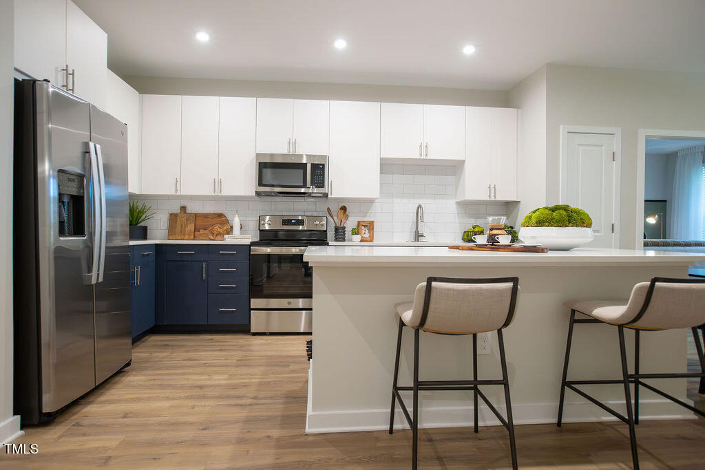 2000 Olivewood Street - Photo 4