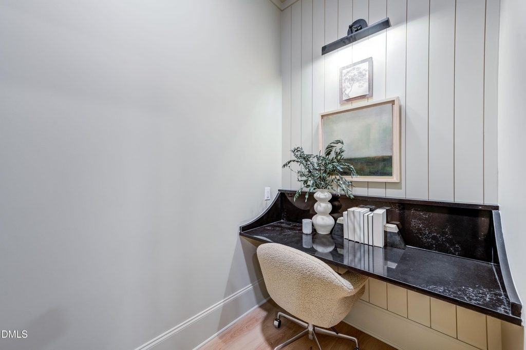 2050 Airport Boulevard Nw - Photo 10
