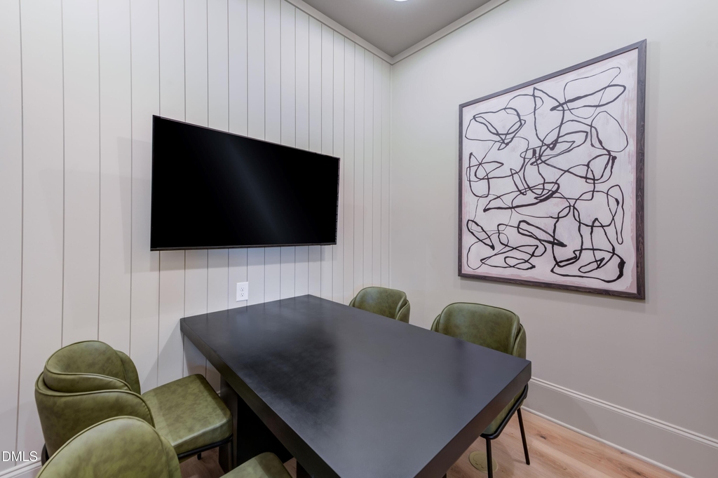2050 Airport Boulevard Nw - Photo 7