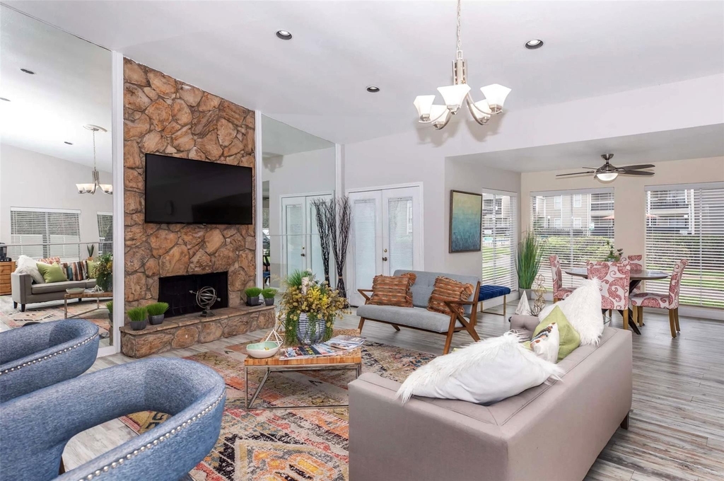 201 Dixie Drive - Photo 1