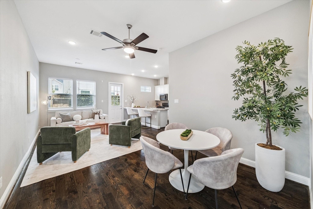 5443 Camaguey Street - Photo 3