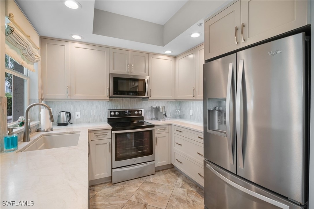 300 Dunes Boulevard - Photo 15