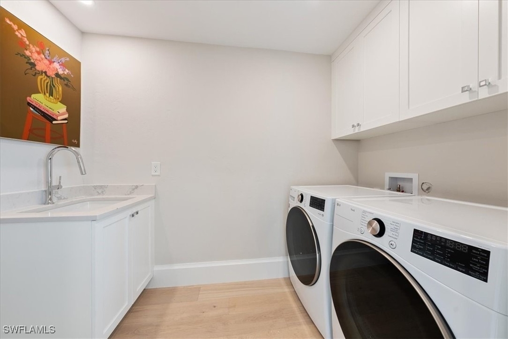 569 Park Shore Drive - Photo 20