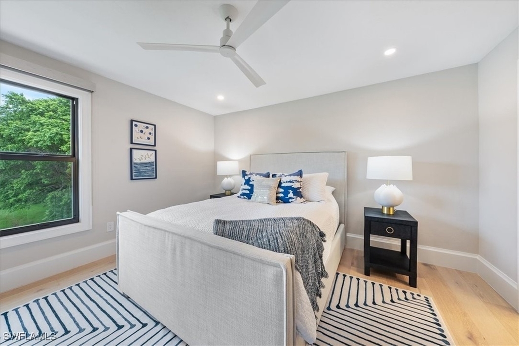 569 Park Shore Drive - Photo 29