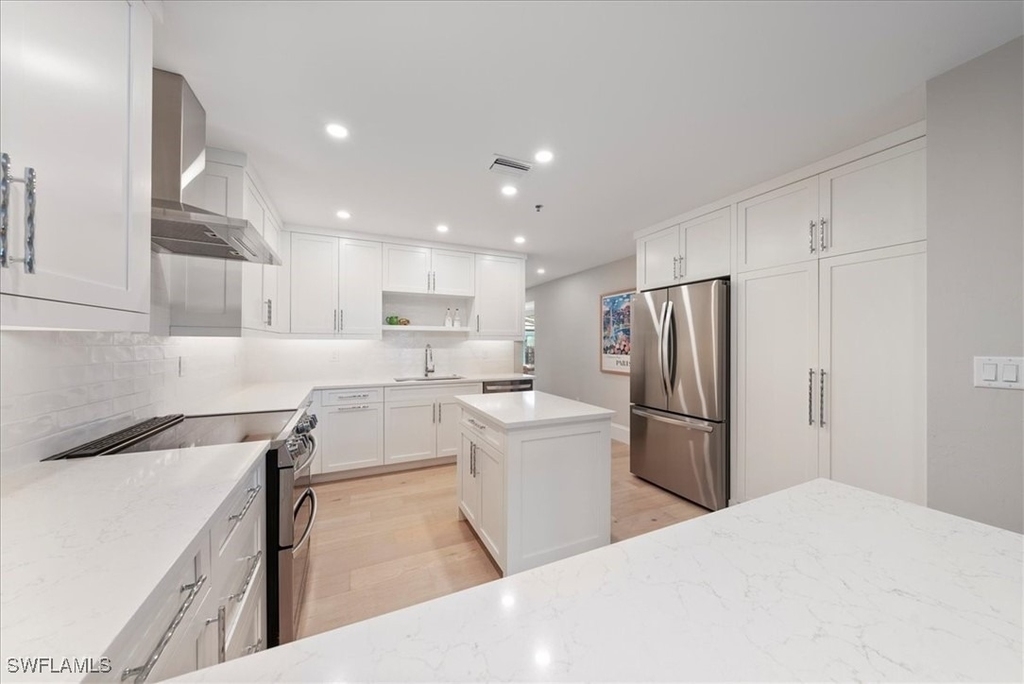 569 Park Shore Drive - Photo 13