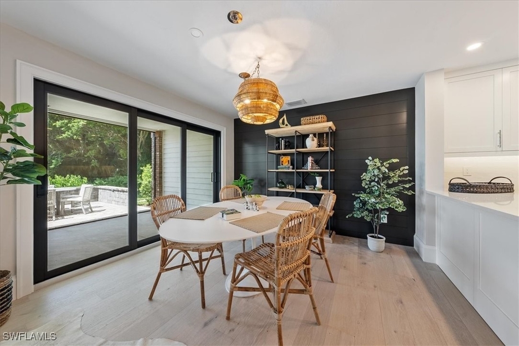 569 Park Shore Drive - Photo 8