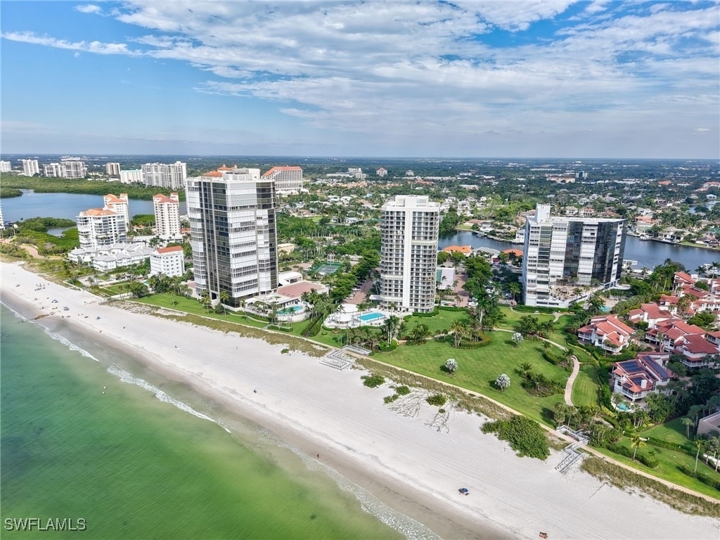 4751 Gulf Shore Boulevard N - Photo 4