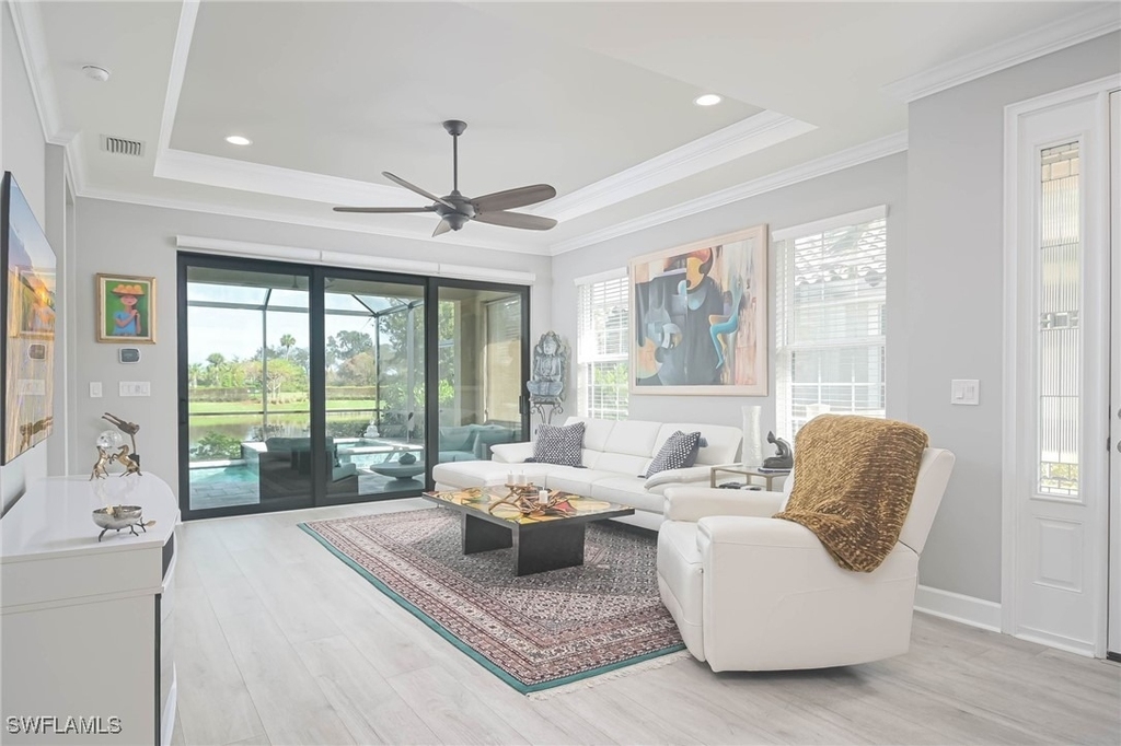 8013 Calle Canovas Court - Photo 2