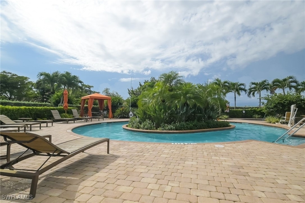8013 Calle Canovas Court - Photo 40