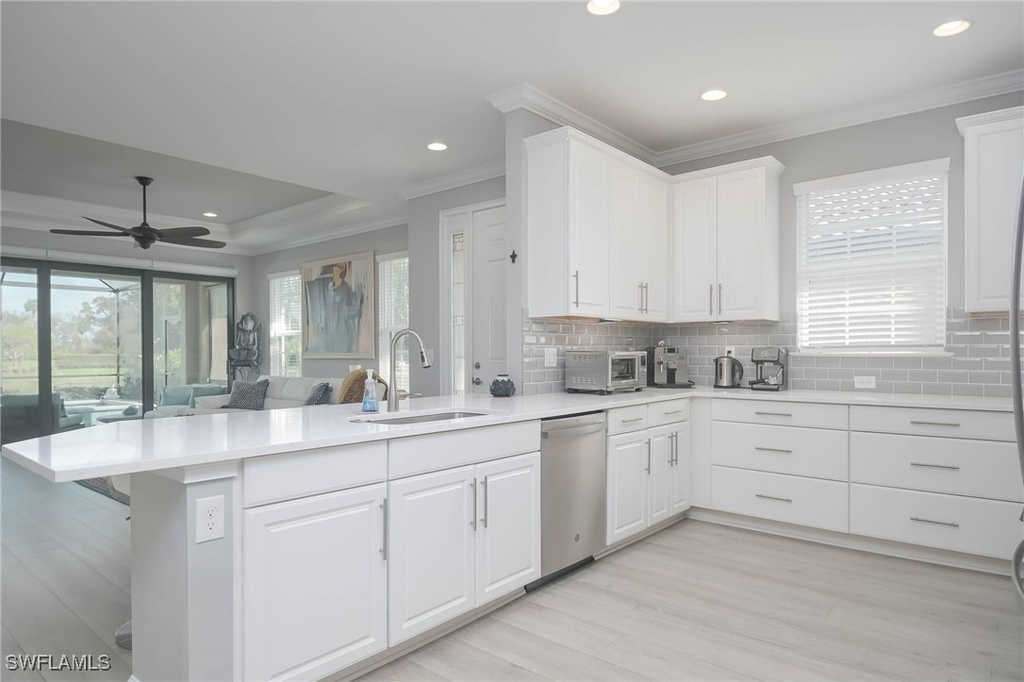8013 Calle Canovas Court - Photo 9
