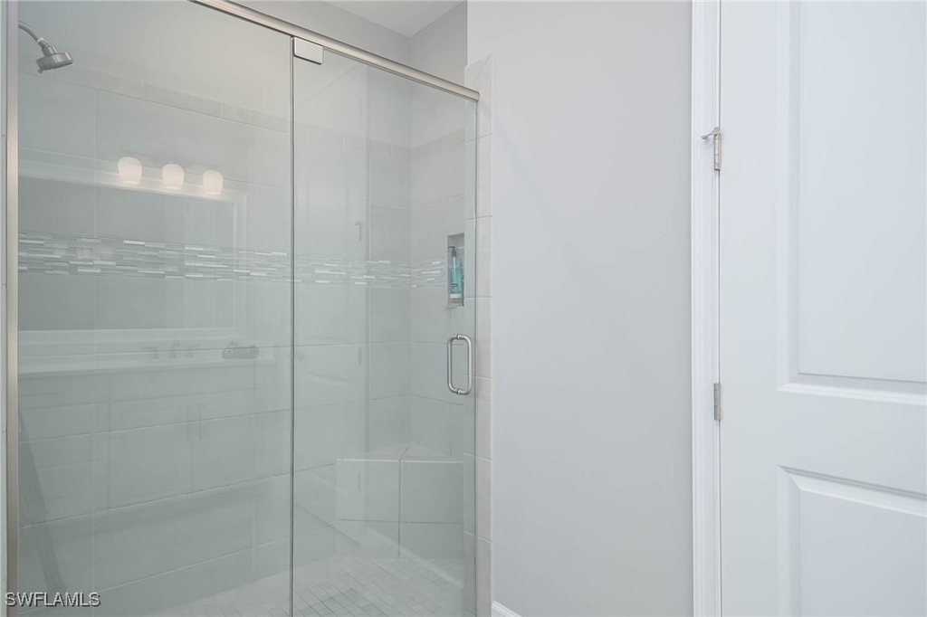 8013 Calle Canovas Court - Photo 16