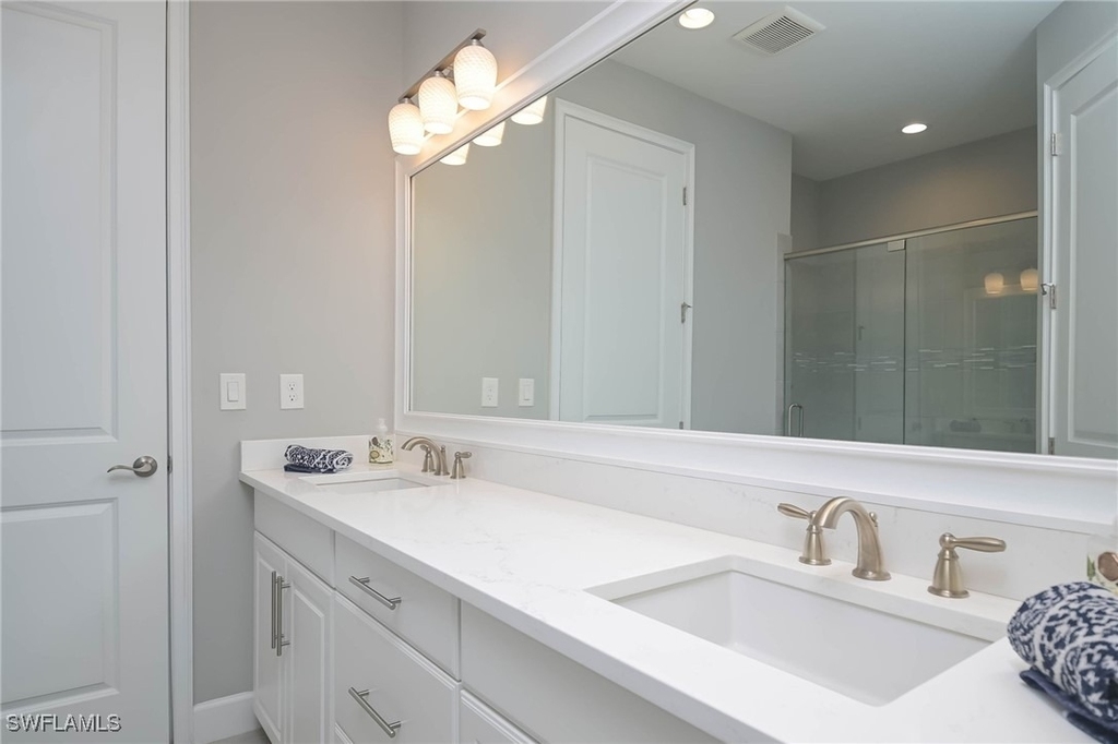 8013 Calle Canovas Court - Photo 15