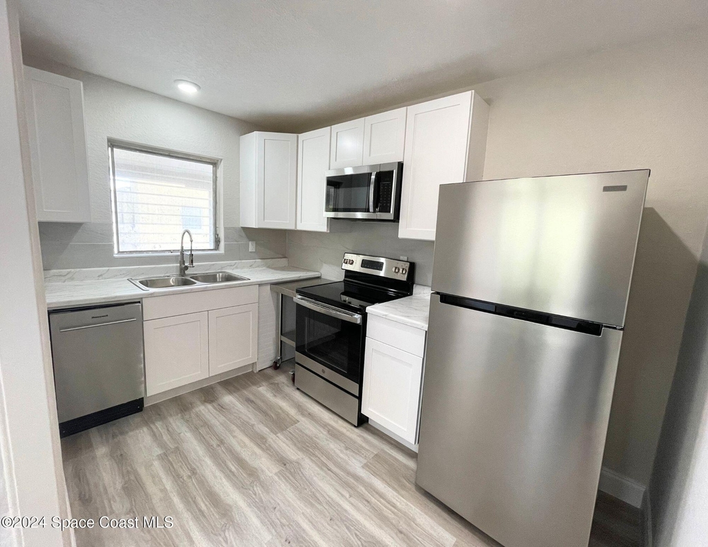 26 Carmalt Street - Photo 3