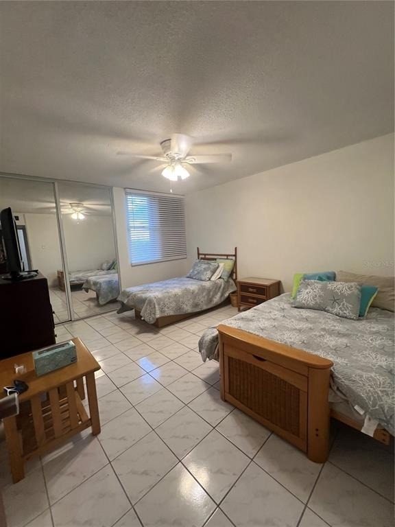 4745 Isla Verde Avenue - Photo 10