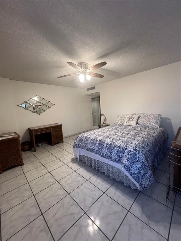 4745 Isla Verde Avenue - Photo 13