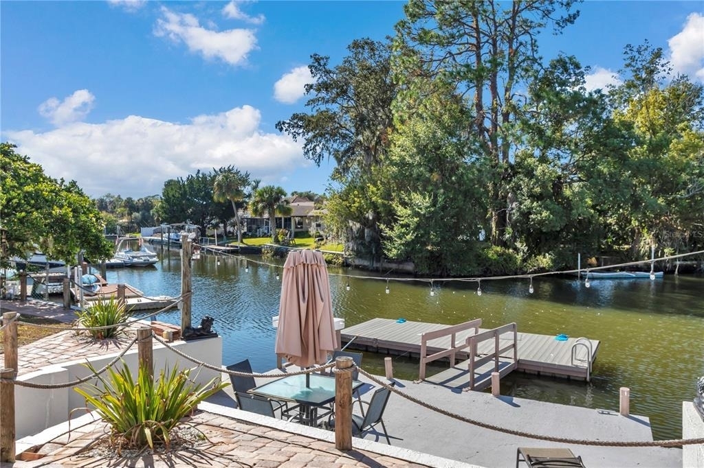 1542 Se Pinwheel Drive - Photo 11