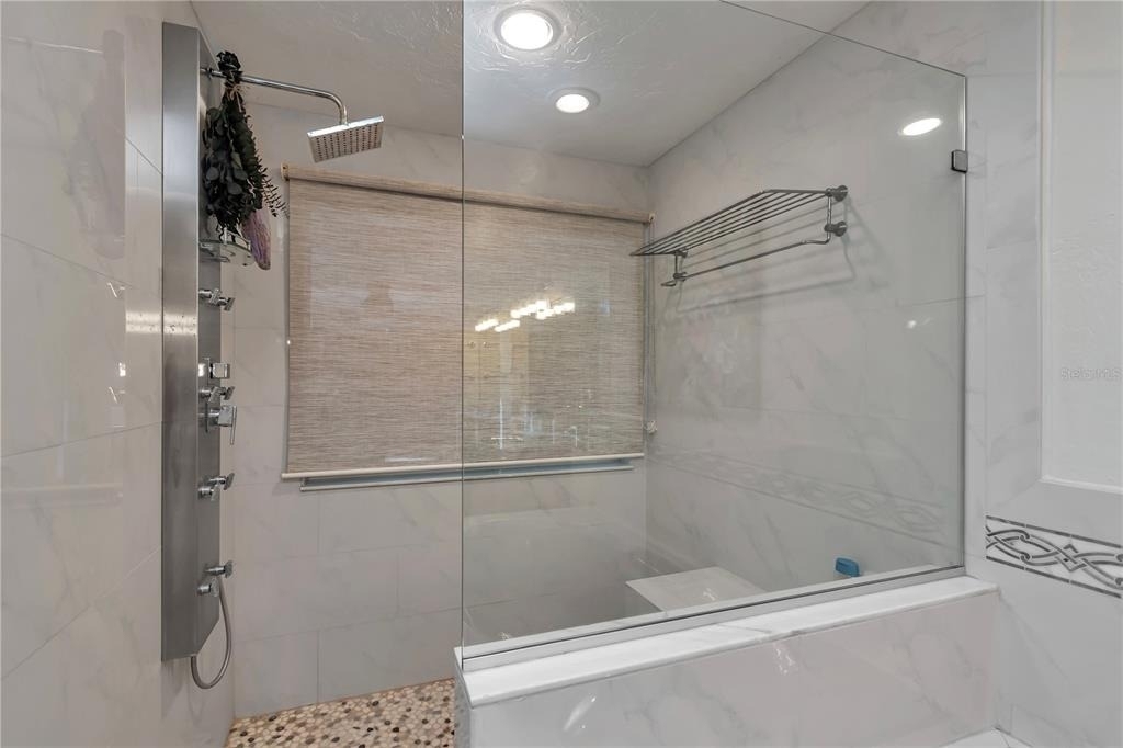 1542 Se Pinwheel Drive - Photo 22
