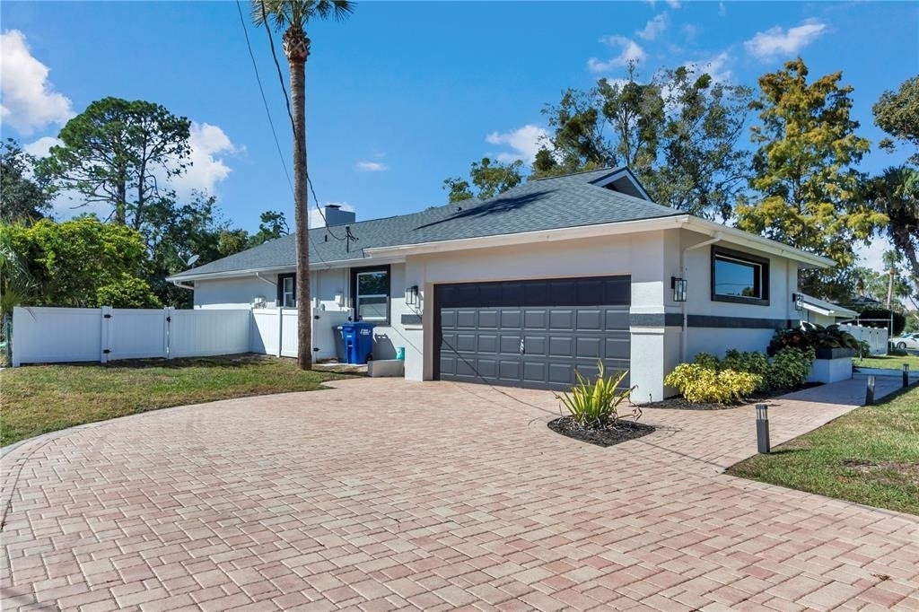 1542 Se Pinwheel Drive - Photo 43