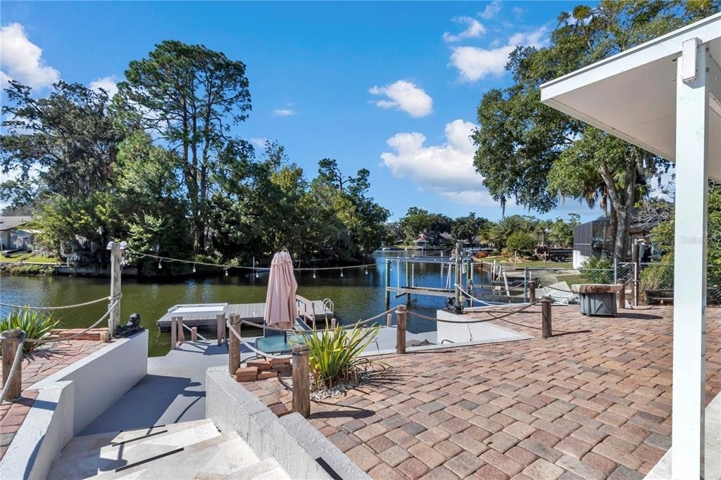 1542 Se Pinwheel Drive - Photo 8