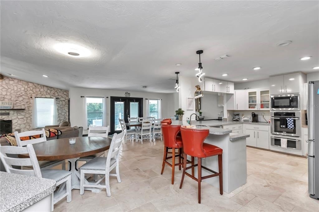 1542 Se Pinwheel Drive - Photo 38