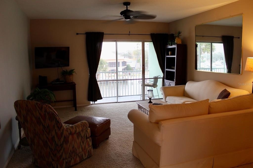 715 S Beach Street - Photo 7
