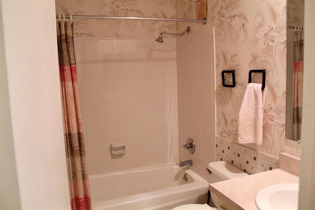 715 S Beach Street - Photo 11