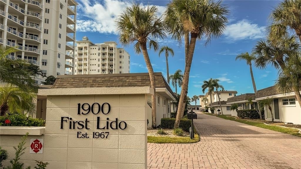 1900 Benjamin Franklin Drive - Photo 1
