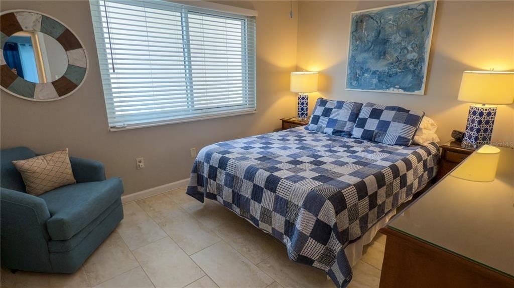 1900 Benjamin Franklin Drive - Photo 12