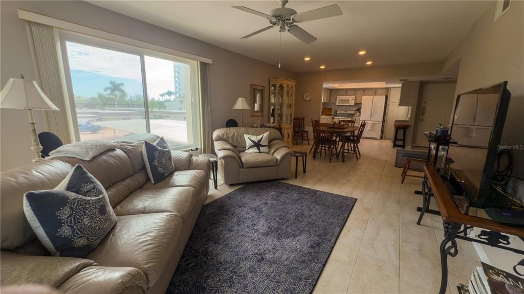1900 Benjamin Franklin Drive - Photo 6
