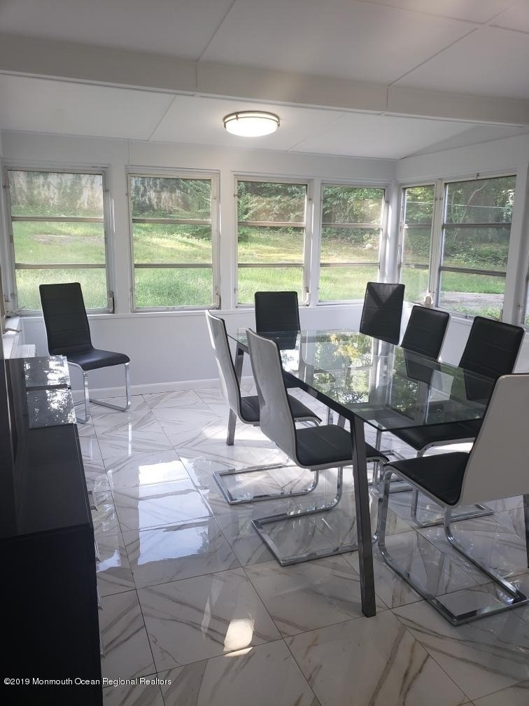 240 Castlewall Avenue - Photo 1