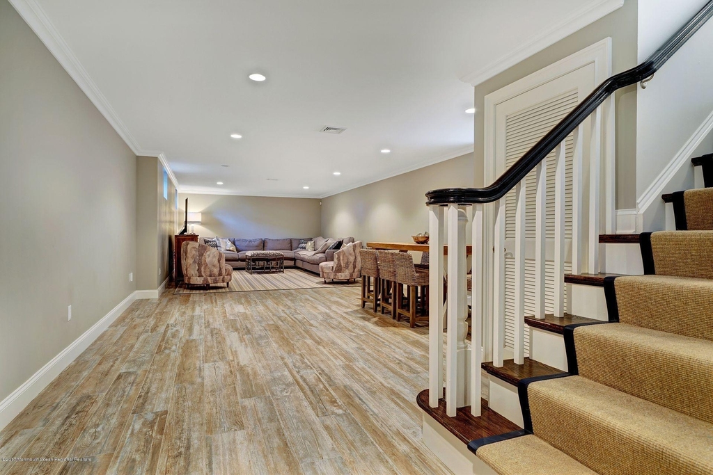 401 Monmouth Avenue - Photo 21