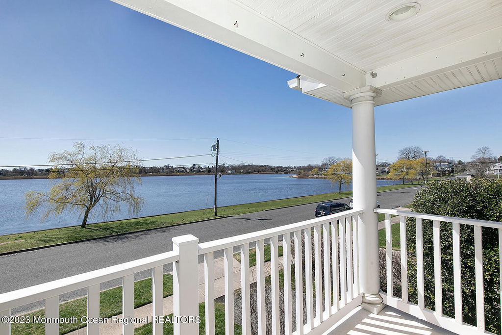 306 Ocean Road - Photo 34