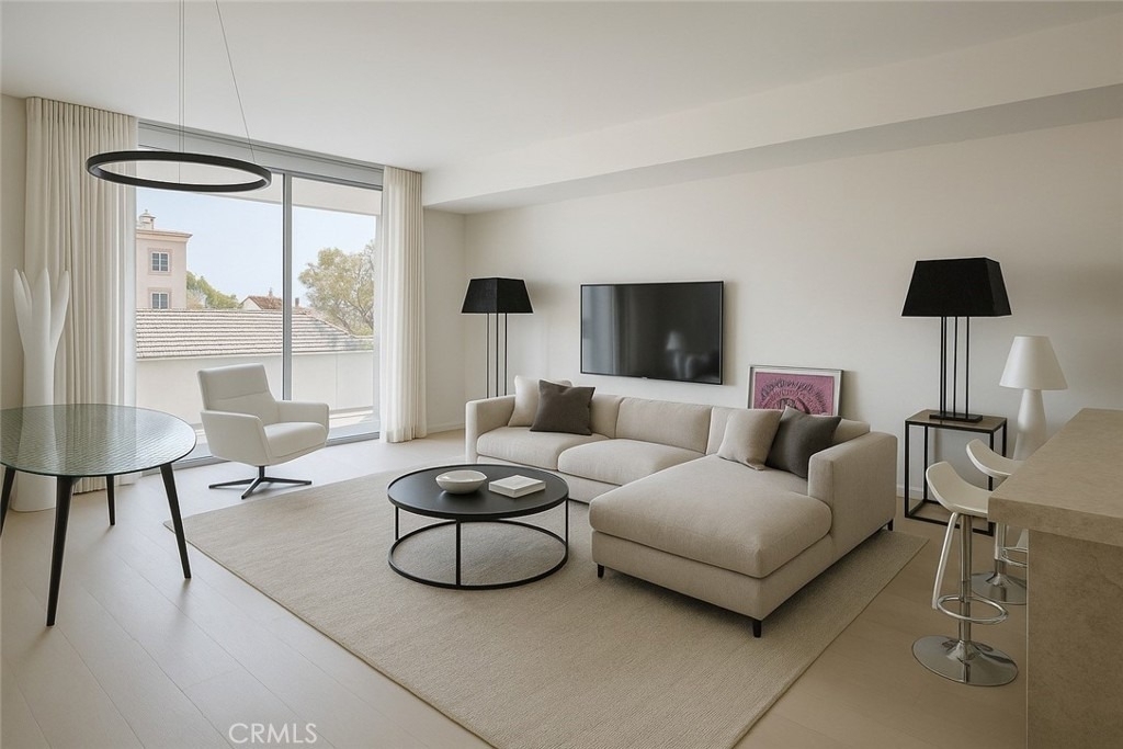 9200 Wilshire - Photo 10