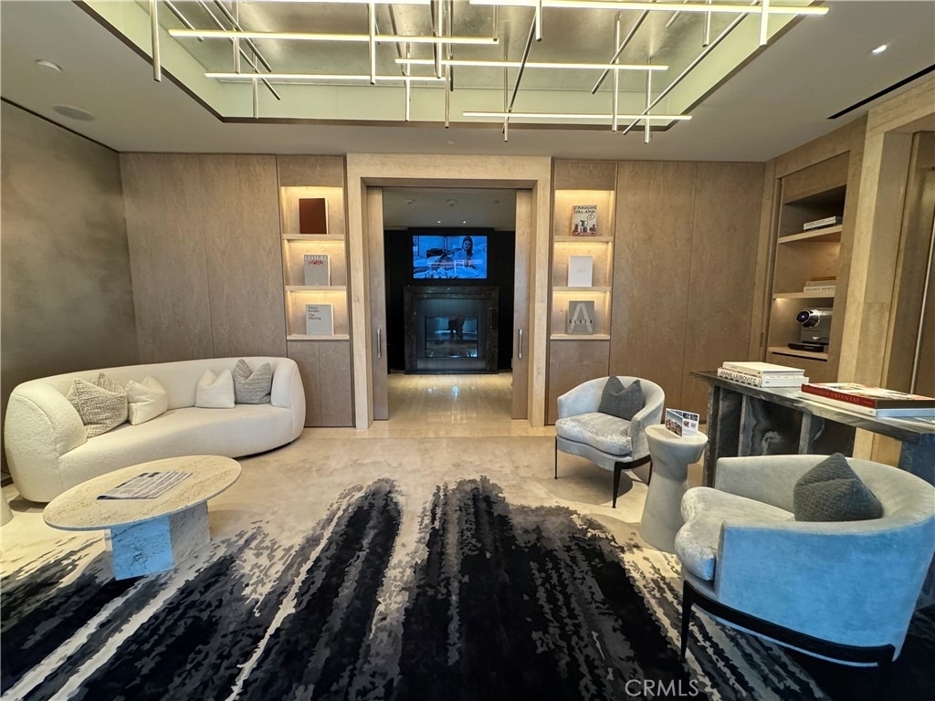 9200 Wilshire - Photo 3
