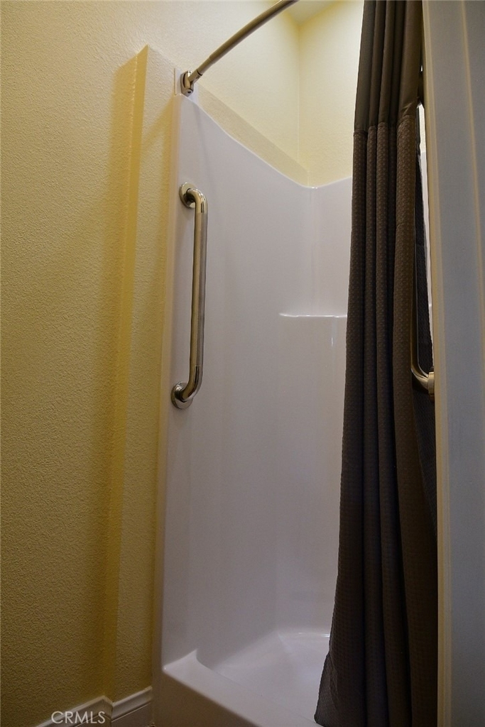 483 Lyle - Photo 9