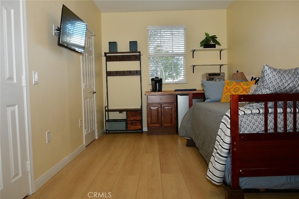 483 Lyle - Photo 7
