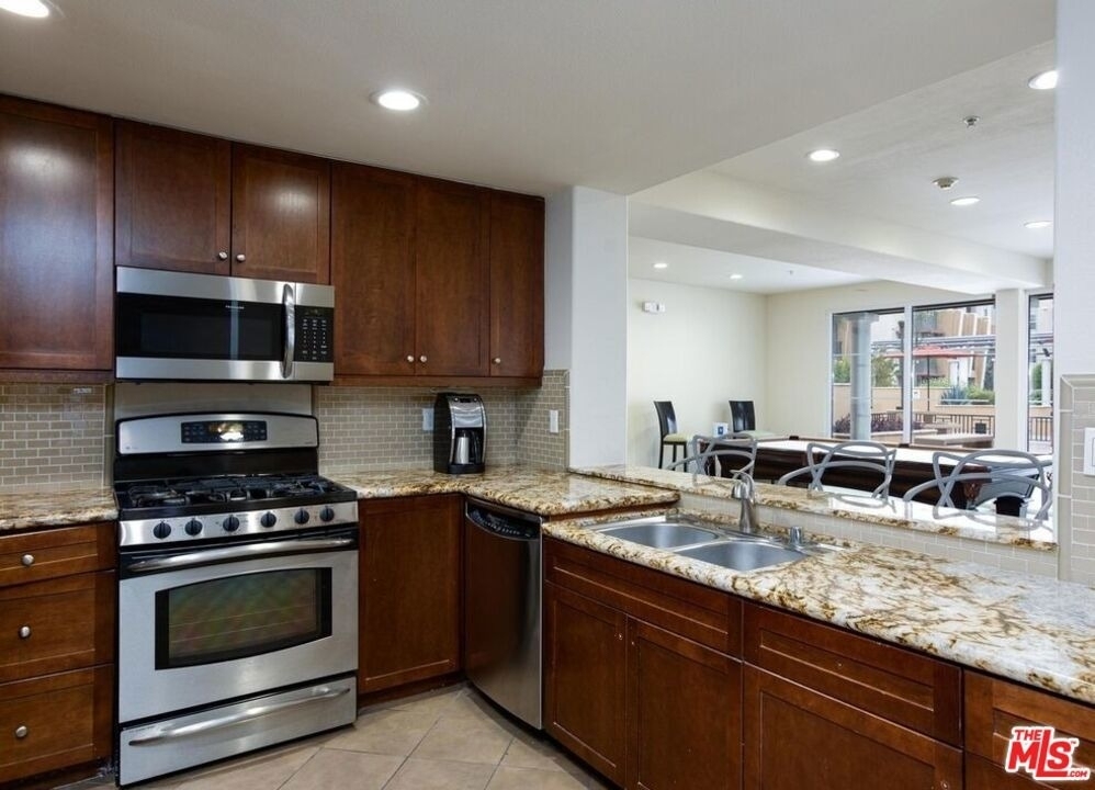360 W Avenue 26 - Photo 12