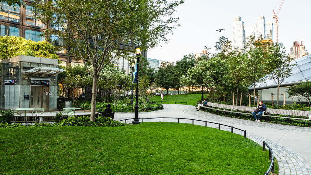 431 W 37th Street - Photo 22