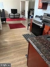 1414 W Tioga Street - Photo 4