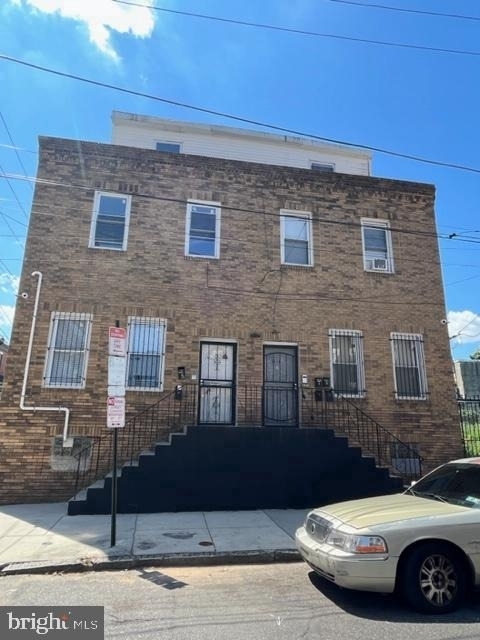 1414 W Tioga Street - Photo 7