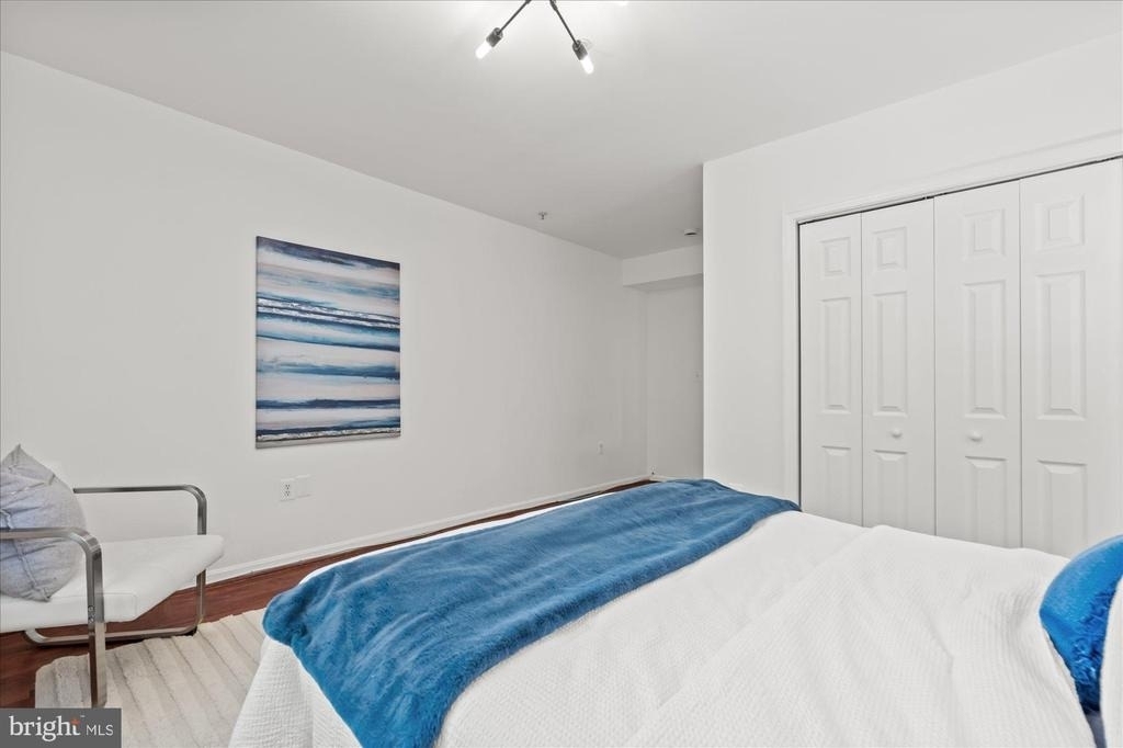 1241 18th Street Ne - Photo 6