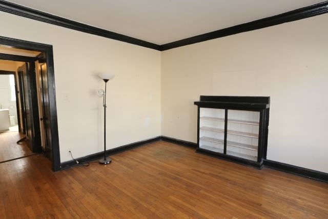 1923 W Winnemac Avenue - Photo 7