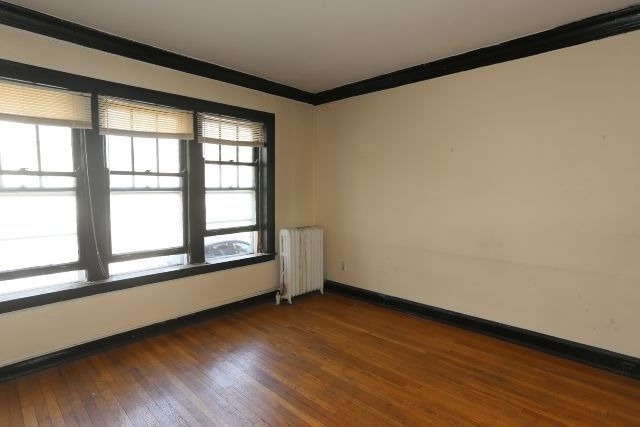 1923 W Winnemac Avenue - Photo 9