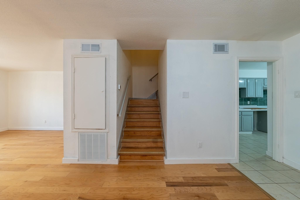 8486 Ariel Street - Photo 17