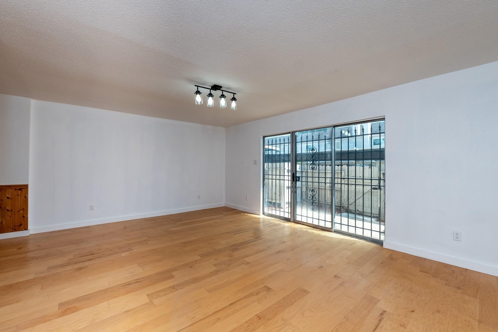 8486 Ariel Street - Photo 26