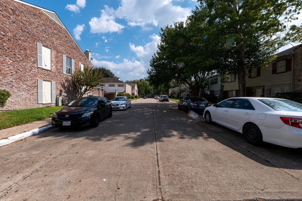 8486 Ariel Street - Photo 9